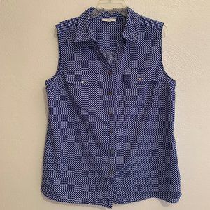 Polka dot Sleeveless Blouse